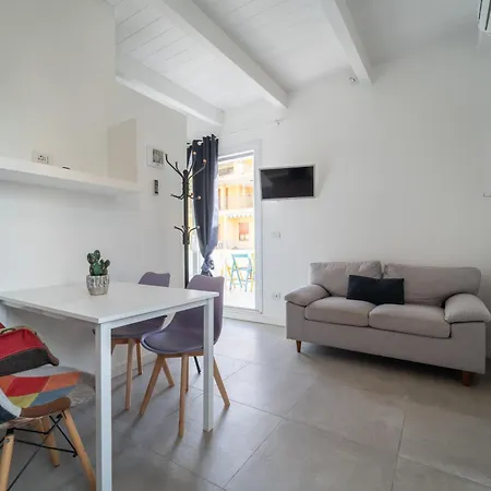Apartman Asfodelo 56 *